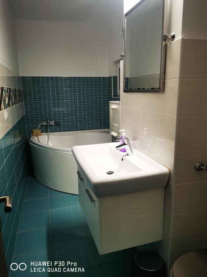 Flora Residence Bucureşti Ngoại thất bức ảnh